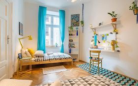Blue Peace-Apartment With Free Parking In Center For 1-6 People