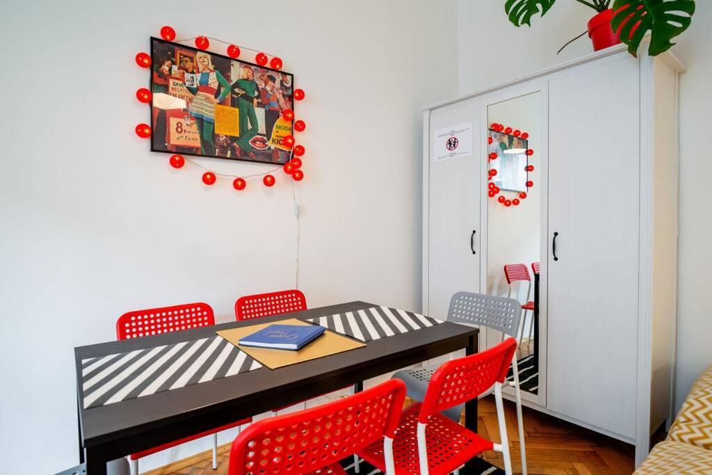 Blue Peace-Apartment With Free Parking In Center For 1-6 People Cracovia Exterior foto
