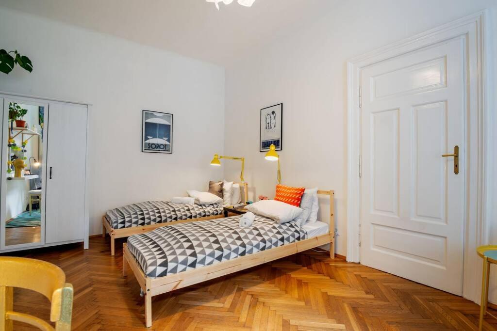 Blue Peace-Apartment With Free Parking In Center For 1-6 People Cracovia Exterior foto